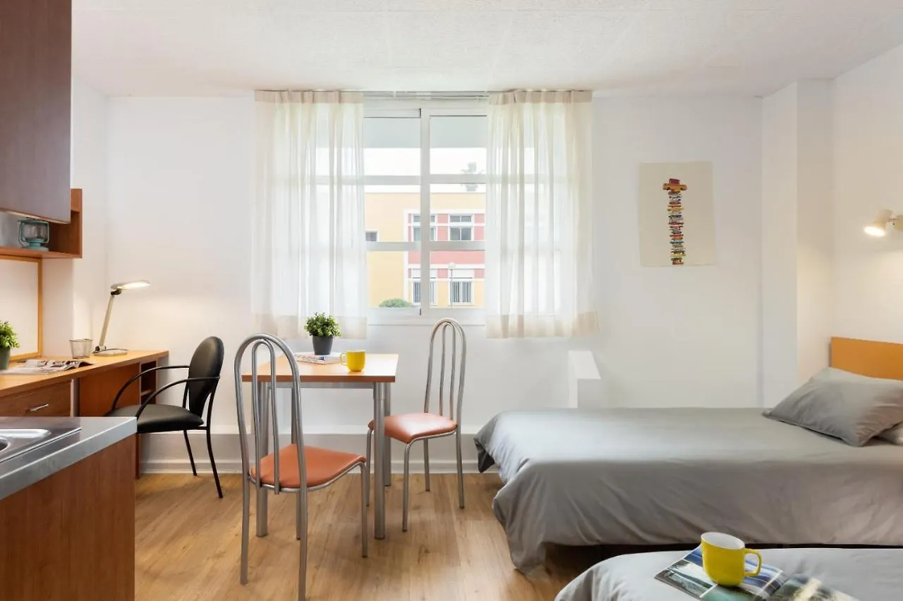 Micampus Upo Celestino Mutis Student Residence Seville Apartment